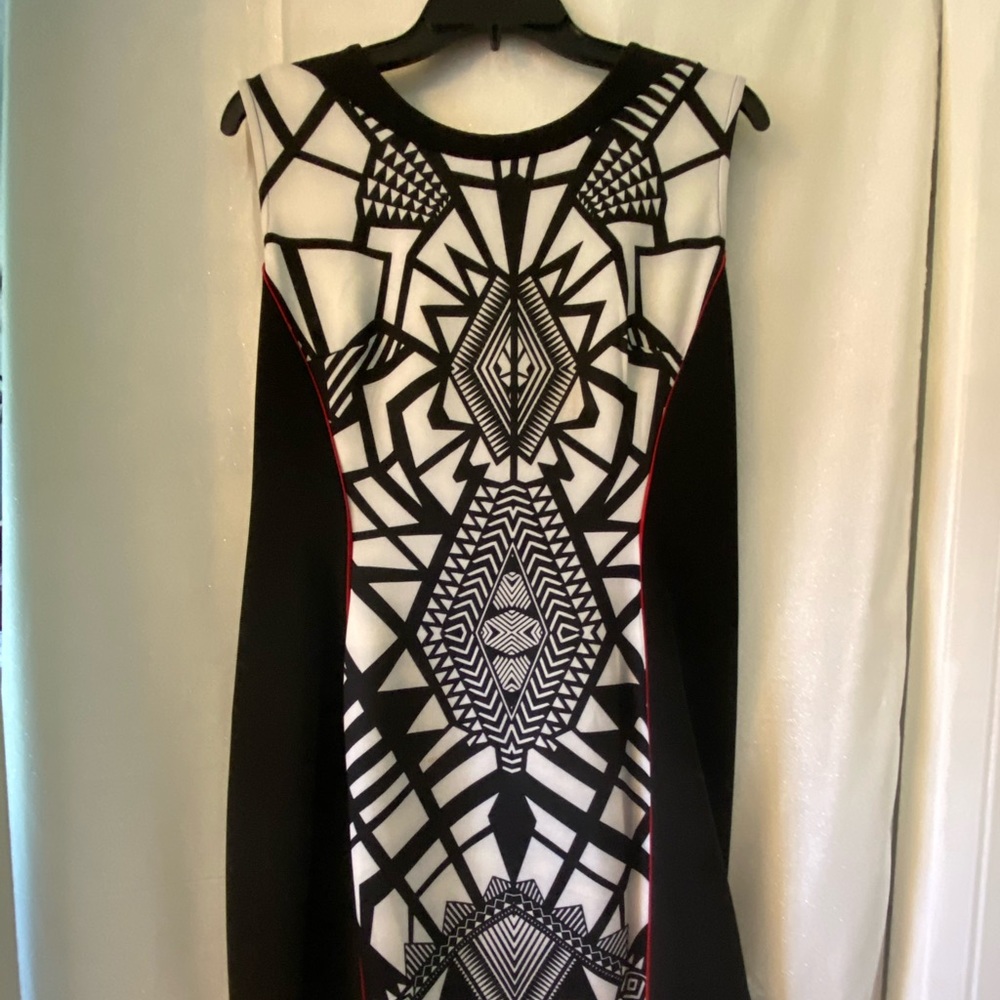 Worthington Black and White design dress